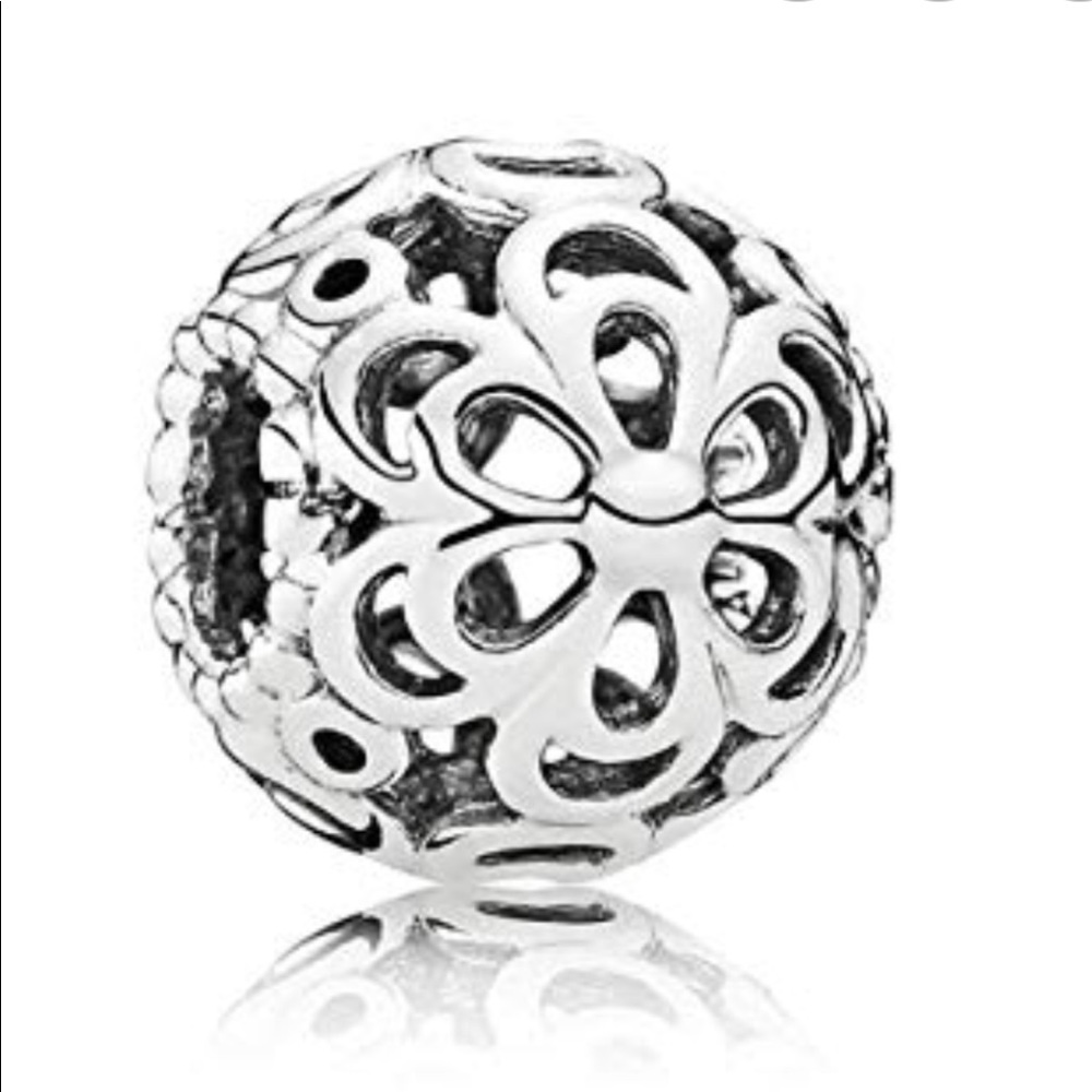 Pandora Daisy Charm